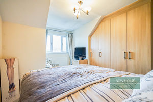 Photo 32- click for photo gallery